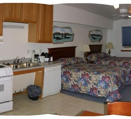 Frontier Suites Hotel In Juneau Eksteriør billede