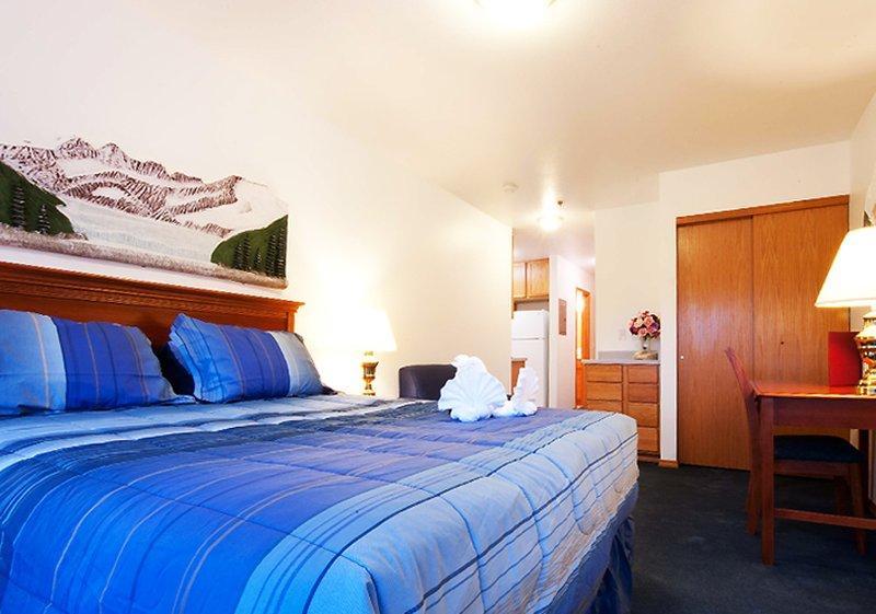 Frontier Suites Hotel In Juneau Eksteriør billede